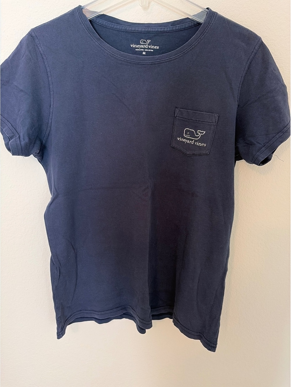 Vineyard Vines Women's Classic Navy Blue Pocket T-Shirt Medium